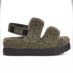 UGG Oh Fluffita Platform Slipper Shoes! Fuzzy Sandal style size 9!